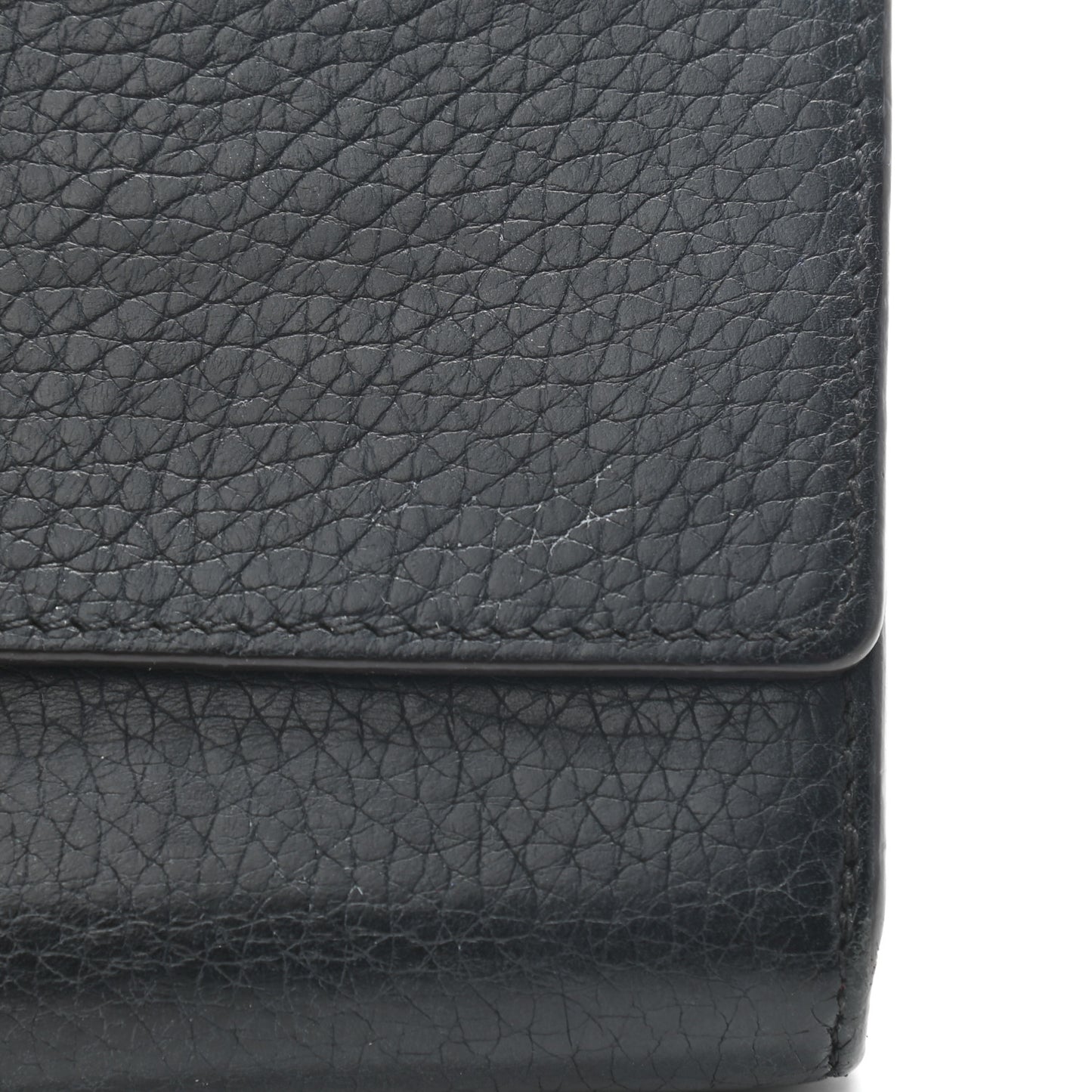 Taurillon Capucines Wallet Black