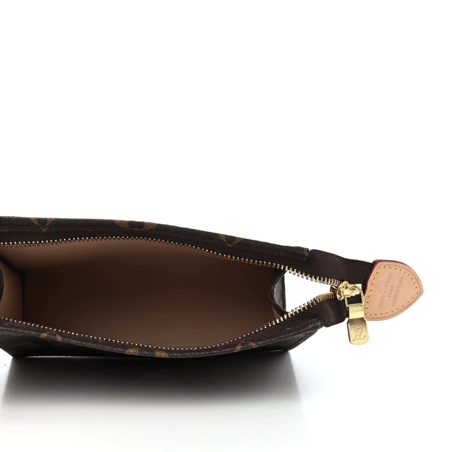 Louis Vuitton Monogram Toiletry Pouch 15 4 of 4