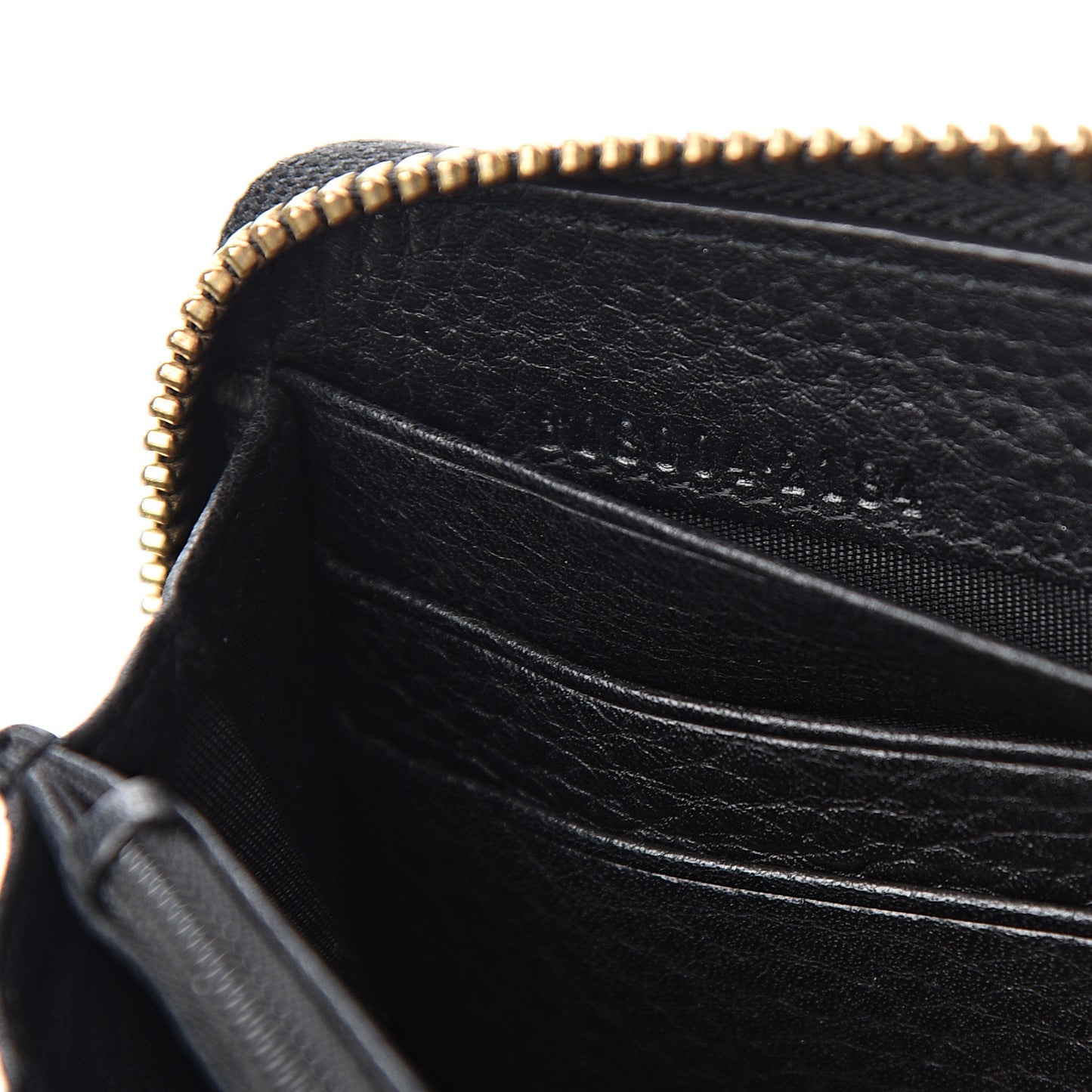 Pebbled Calfskin Soho Zip Around Wallet Black
