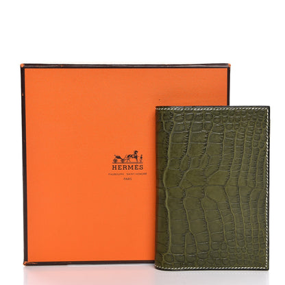 Hermes Matte Alligator Globe Trotter Agenda Cover Vert Olive 8 of 8