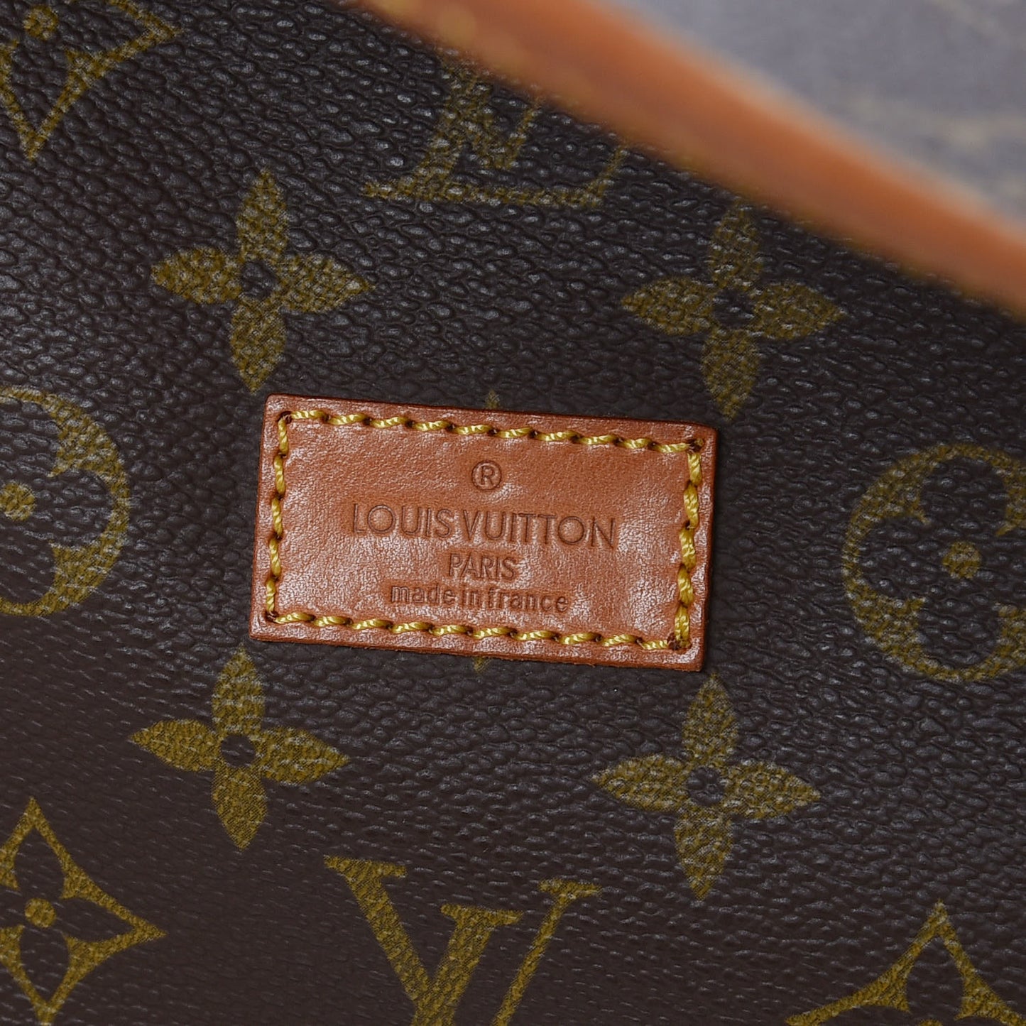 Monogram Saumur 43