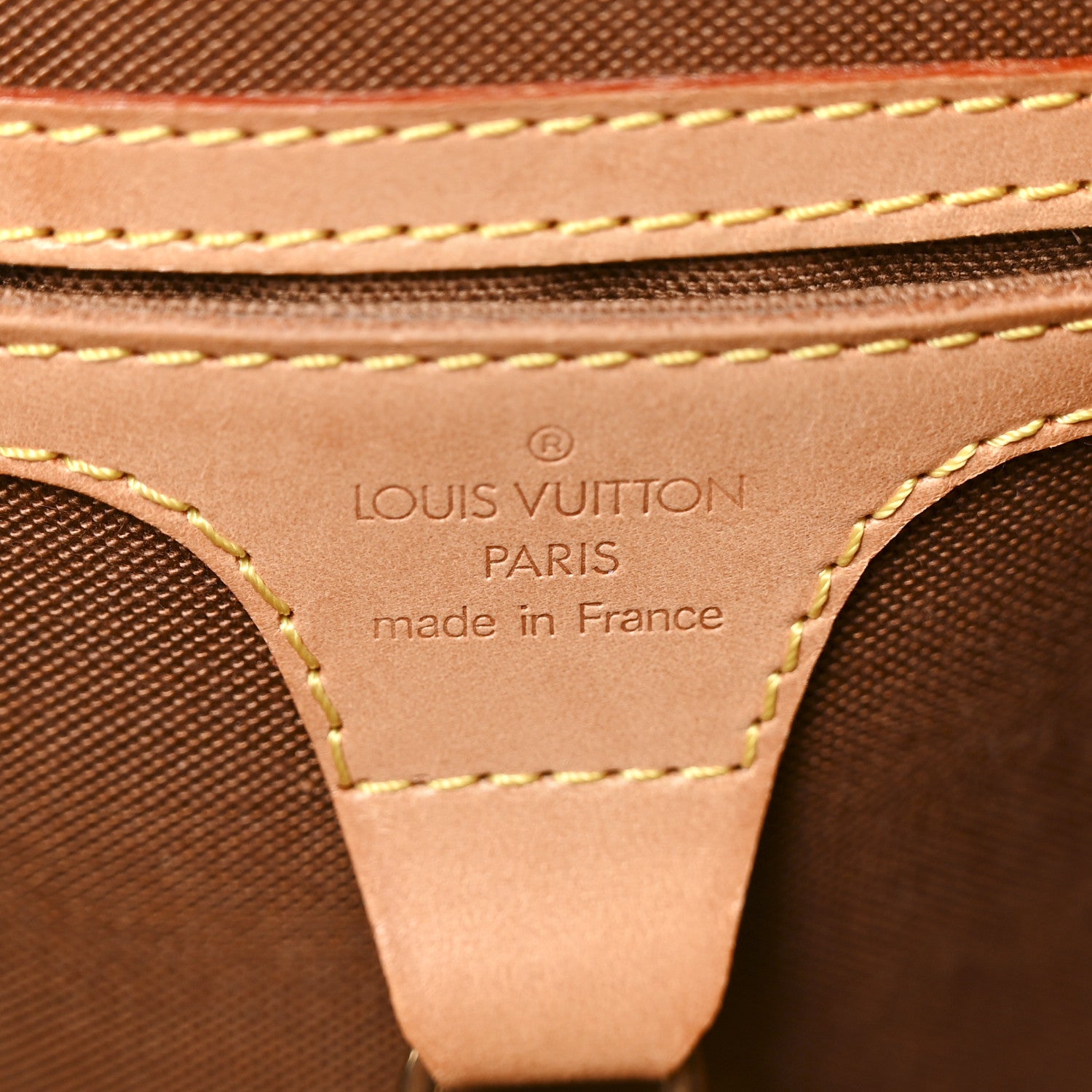 Louis Vuitton Monogram Ellipse MM 6 of 14