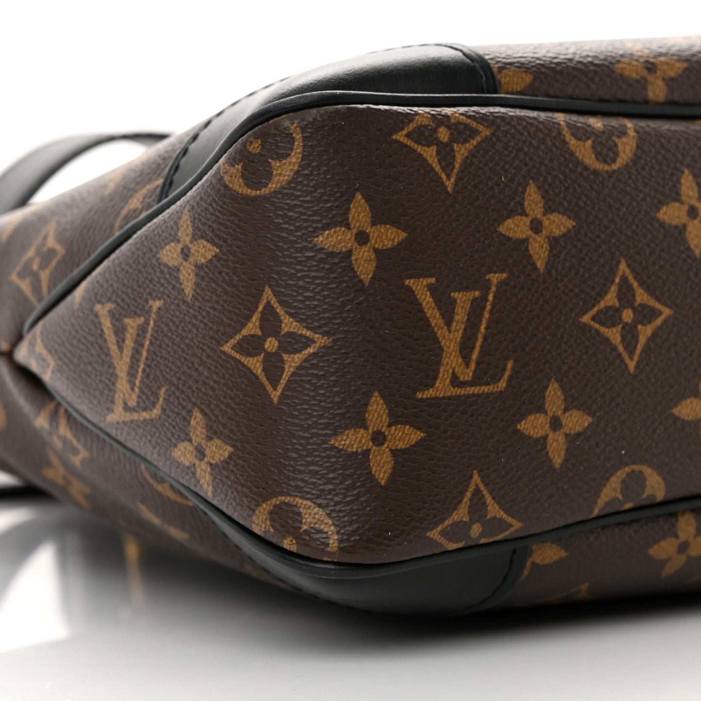 Monogram Odeon MM Black