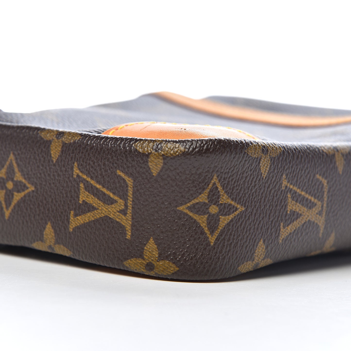 Monogram Danube 21