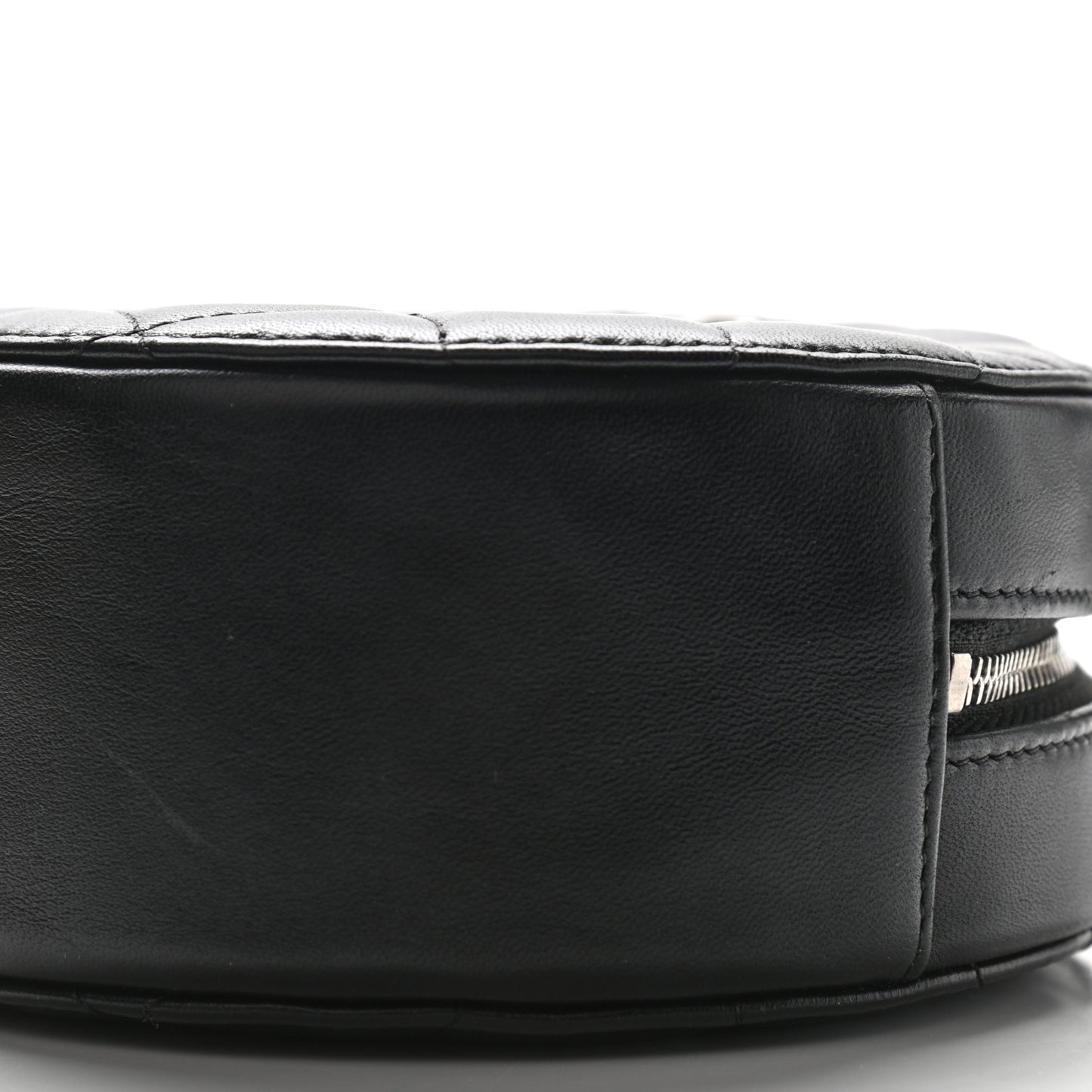 Lambskin Quilted Round Clutch With Chain Black