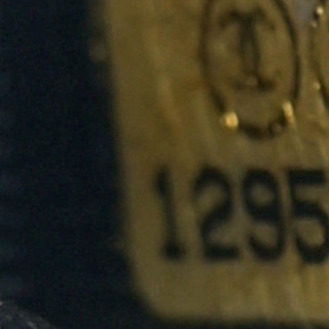 Caviar Quilted Yen Wallet Black