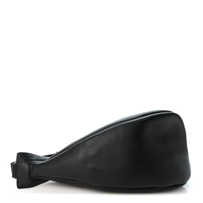 The Row Grained Calfskin Large Slouchy Banana Bag Black 4 of 10