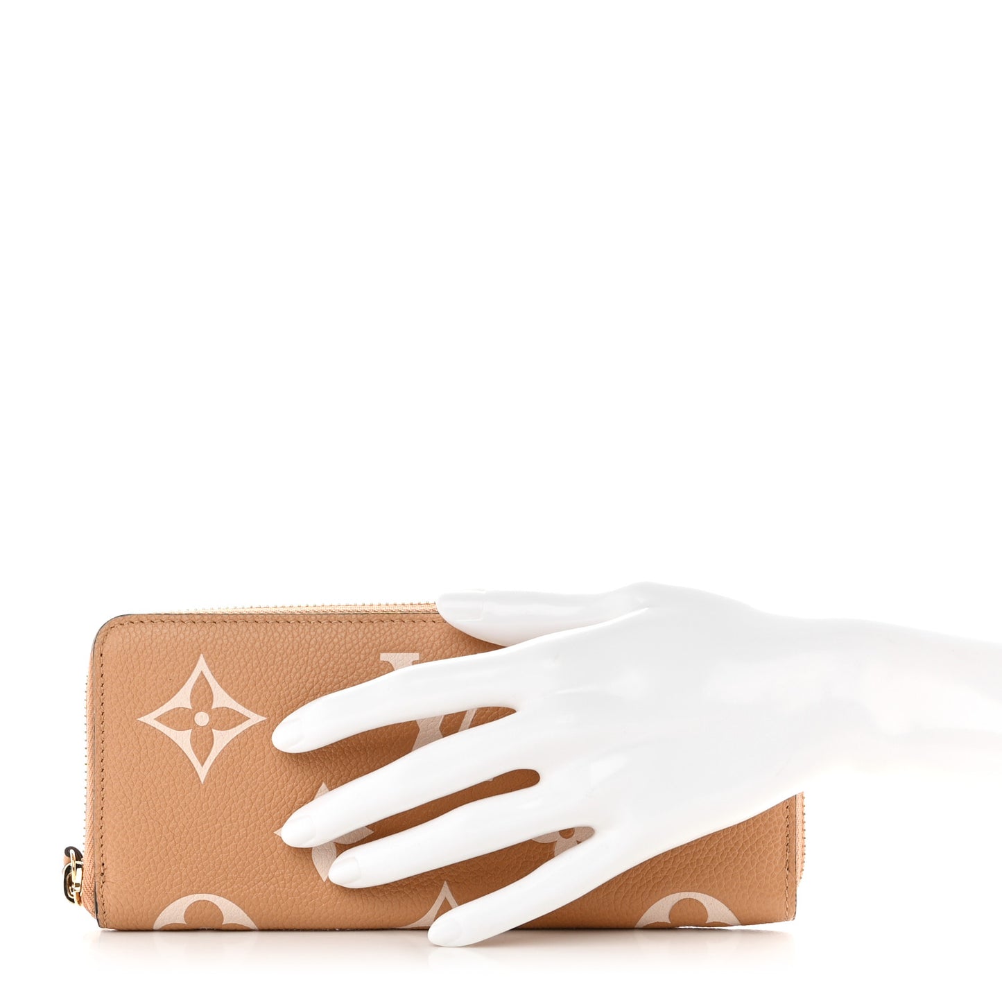 Empreinte Monogram Giant Clemence Wallet Arizona Creme