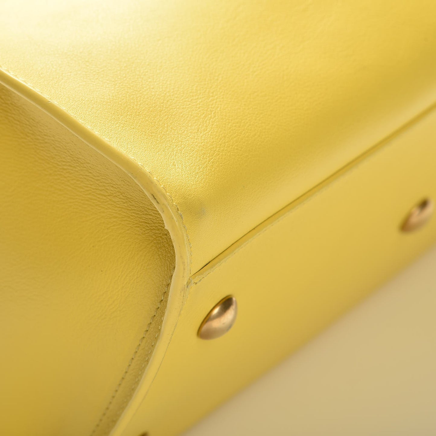 Calfskin Small Classic Y Cabas Soleil