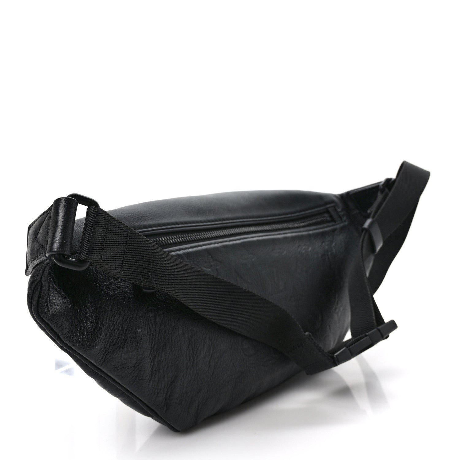 Louis Vuitton Calfskin Monogram Shadow Discovery Bumbag Black 3 of 8