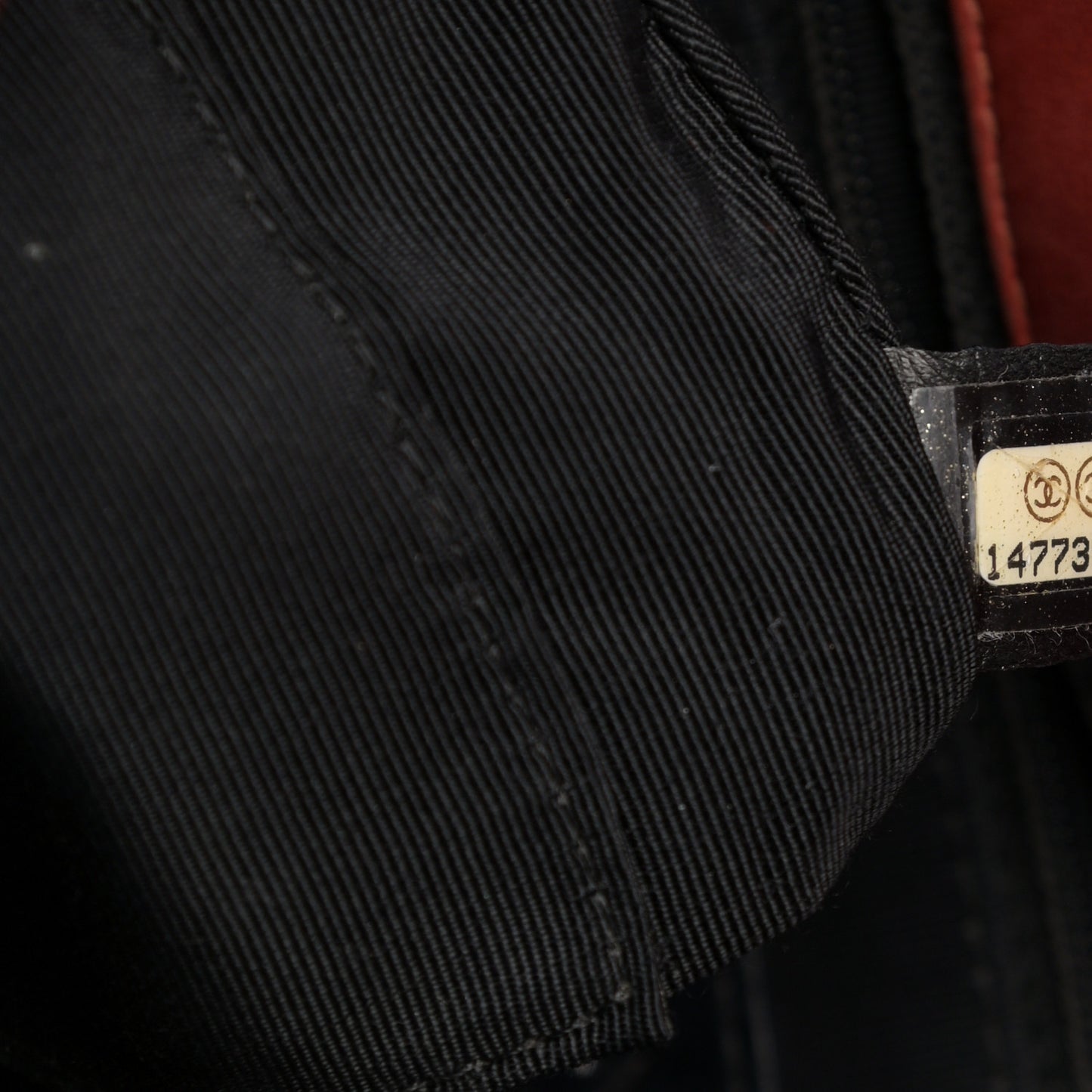 Lambskin Large New Bubble Flap Red