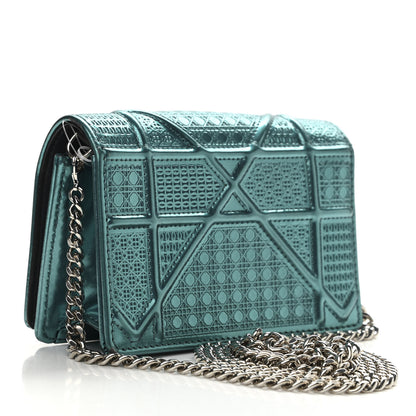 Christian Dior Metallic Patent Micro-Cannage Baby Diorama Flap Bag Green 3 of 11