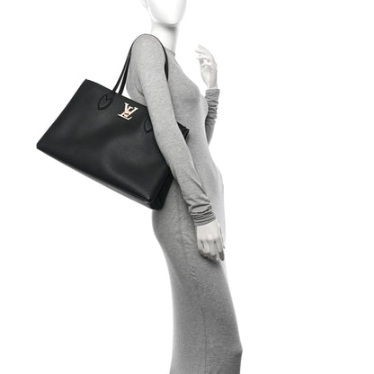 Louis Vuitton Grained Calfskin Lockme Shopper Black 2 of 10