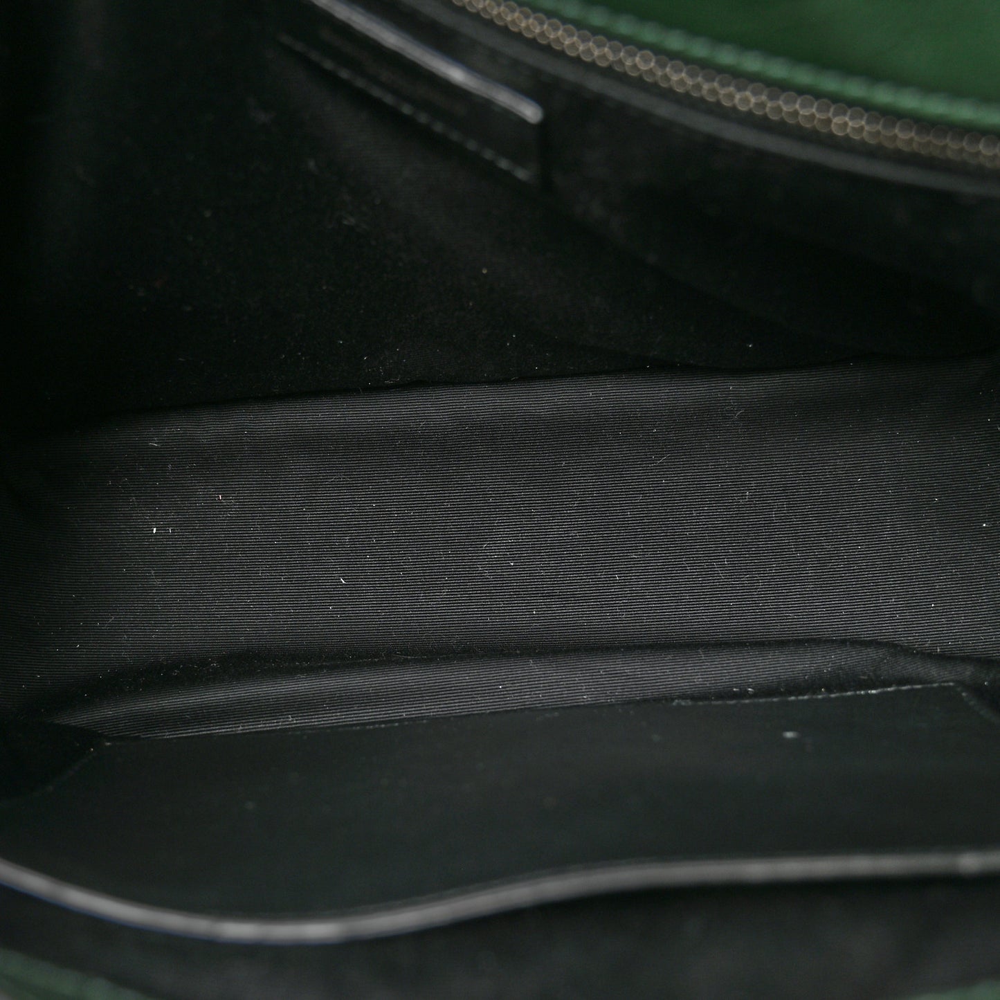Crinkled Calfskin Matelasse Monogram Medium Niki Chain Satchel Vert Fonce