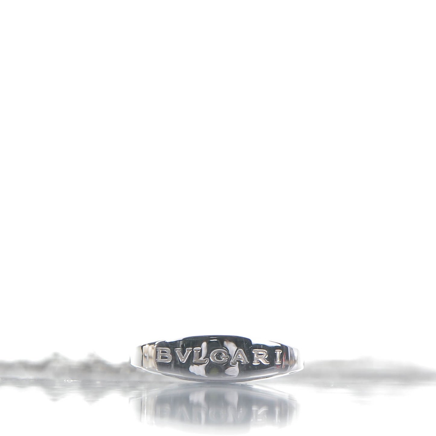 18K White Gold Parentesi Pendant Necklace