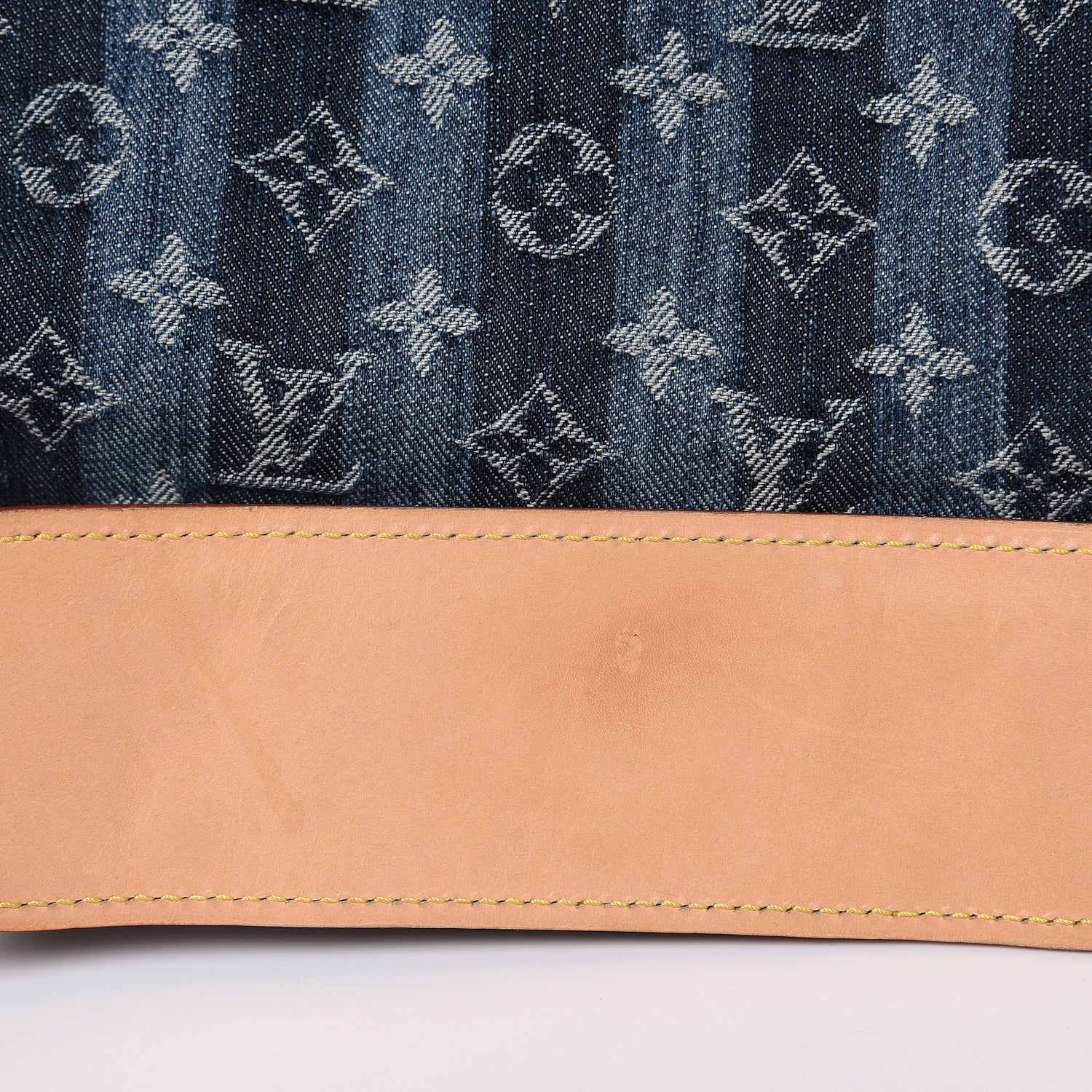 Louis Vuitton Denim Raye Cabas GM 16 of 17