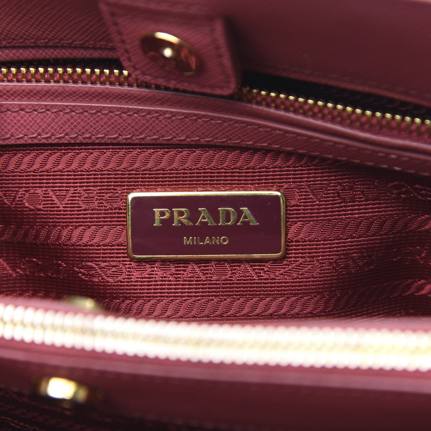 Saffiano Lux Medium Tote Tamaris