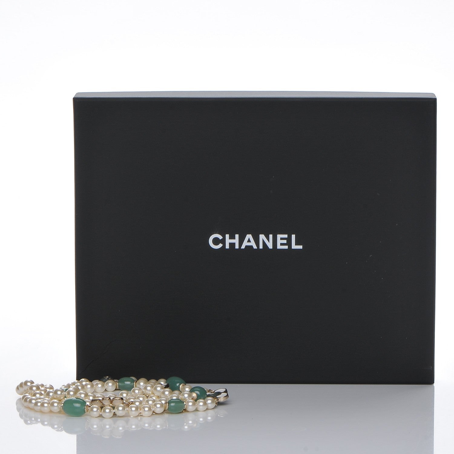 Chanel Pearl Gripoix Poured Glass Long Necklace Gold Green White 6 of 6