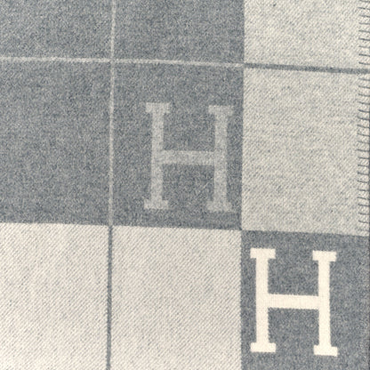 Hermes Wool Cashmere Avalon III Blanket Ecru Gris Clair 3 of 4