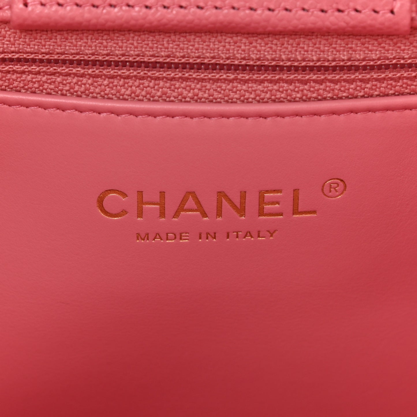 Caviar Quilted Large Shopping Tote Pink