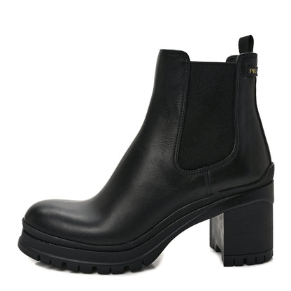 Prada Vitello Montana Lug Sole Chelsea 55mm Boots 40 Black 1 of 8