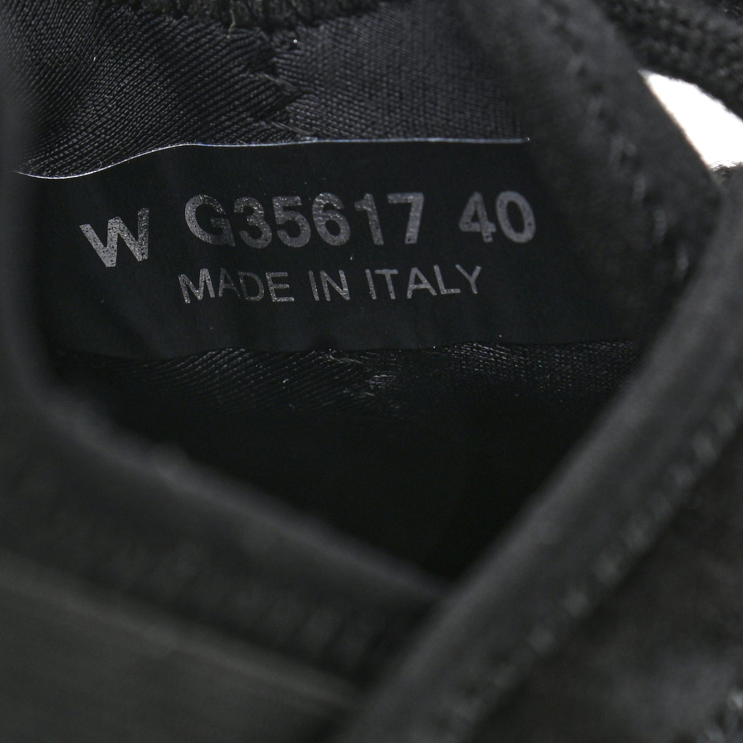 Velvet Calfskin Mixed Fibers CC Sneakers 40 Black