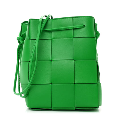 Bottega Veneta Nappa Maxi Intrecciato Small Cassette Bucket Bag Parakeet 1 of 10