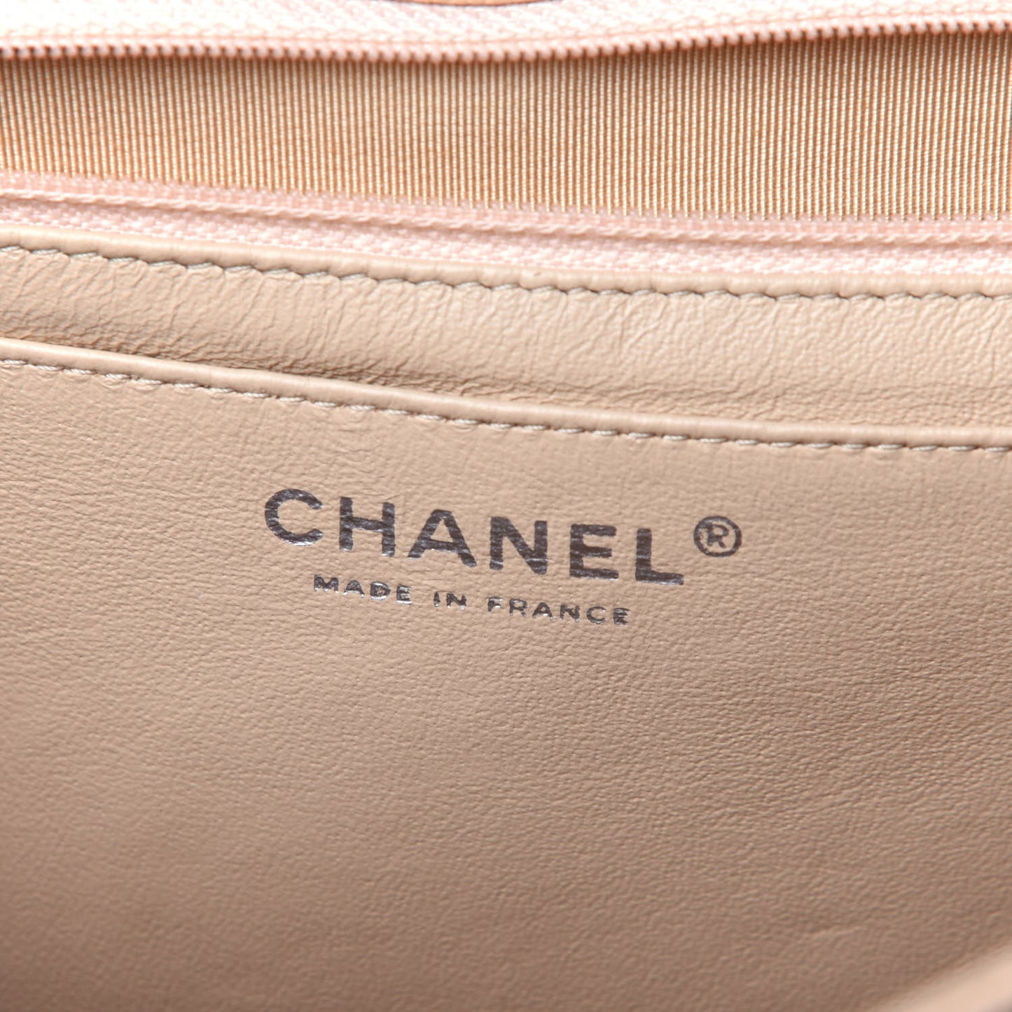 Caviar Quilted Jumbo Single Flap Beige Clair
