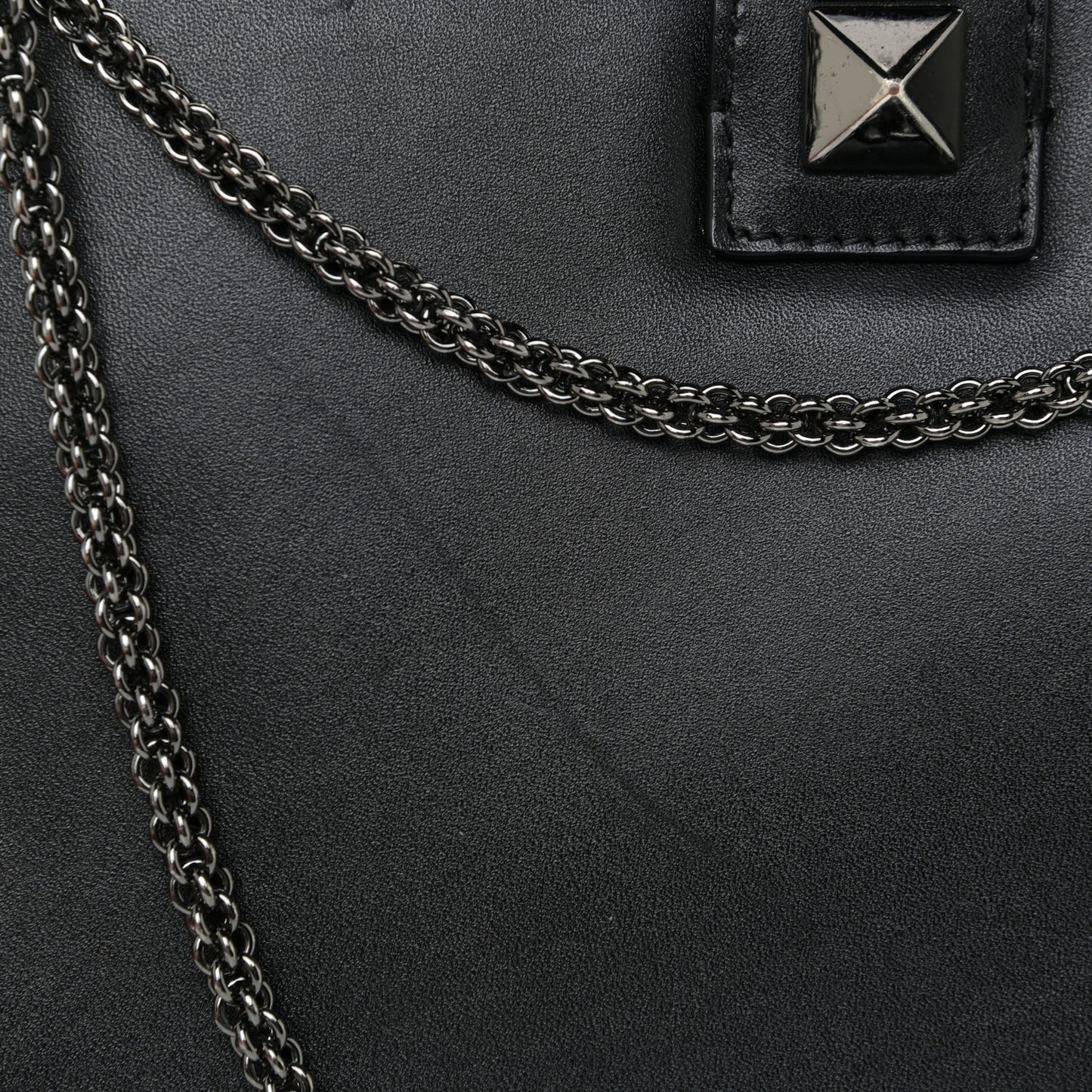 Vitello Medium Glam Lock Rockstud Flap Black