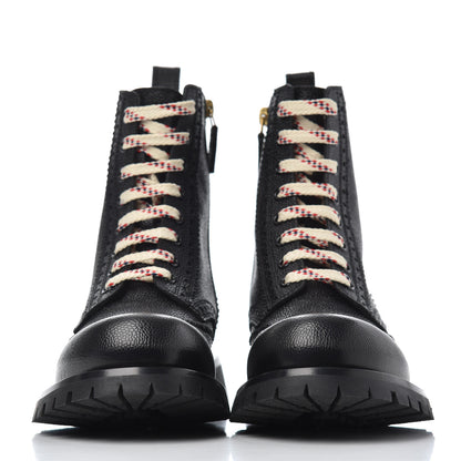 Gucci Grained Calfskin Mens Brogue Wingtip Lug Sole Boots 7 Black 2 of 9