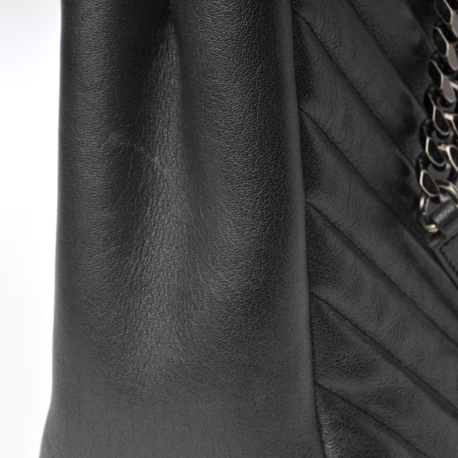 Saint Laurent Sheepskin Matelasse Chevron Large Monogram Shopping Bag Black 10 of 14