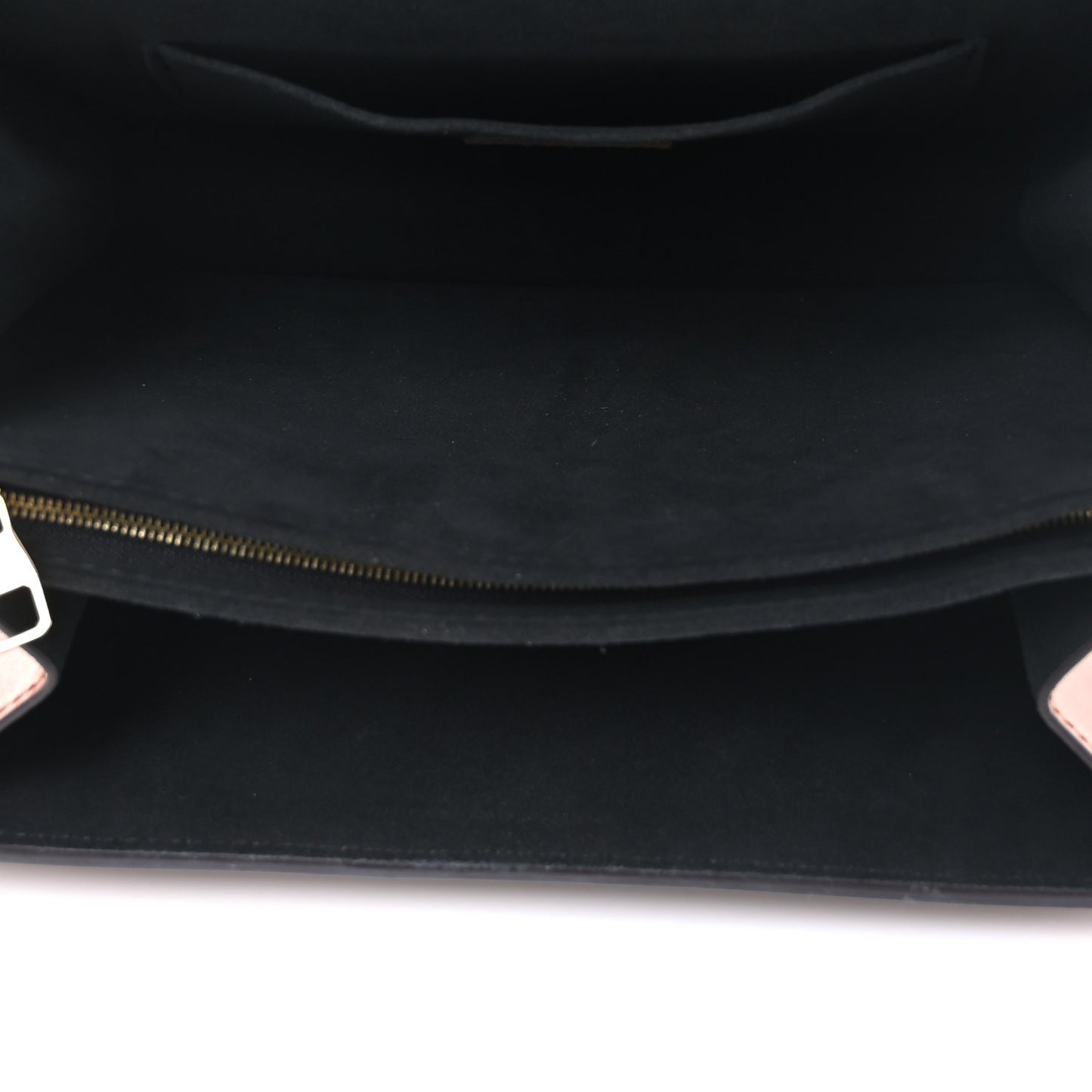 Reverse Monogram Dauphine MM