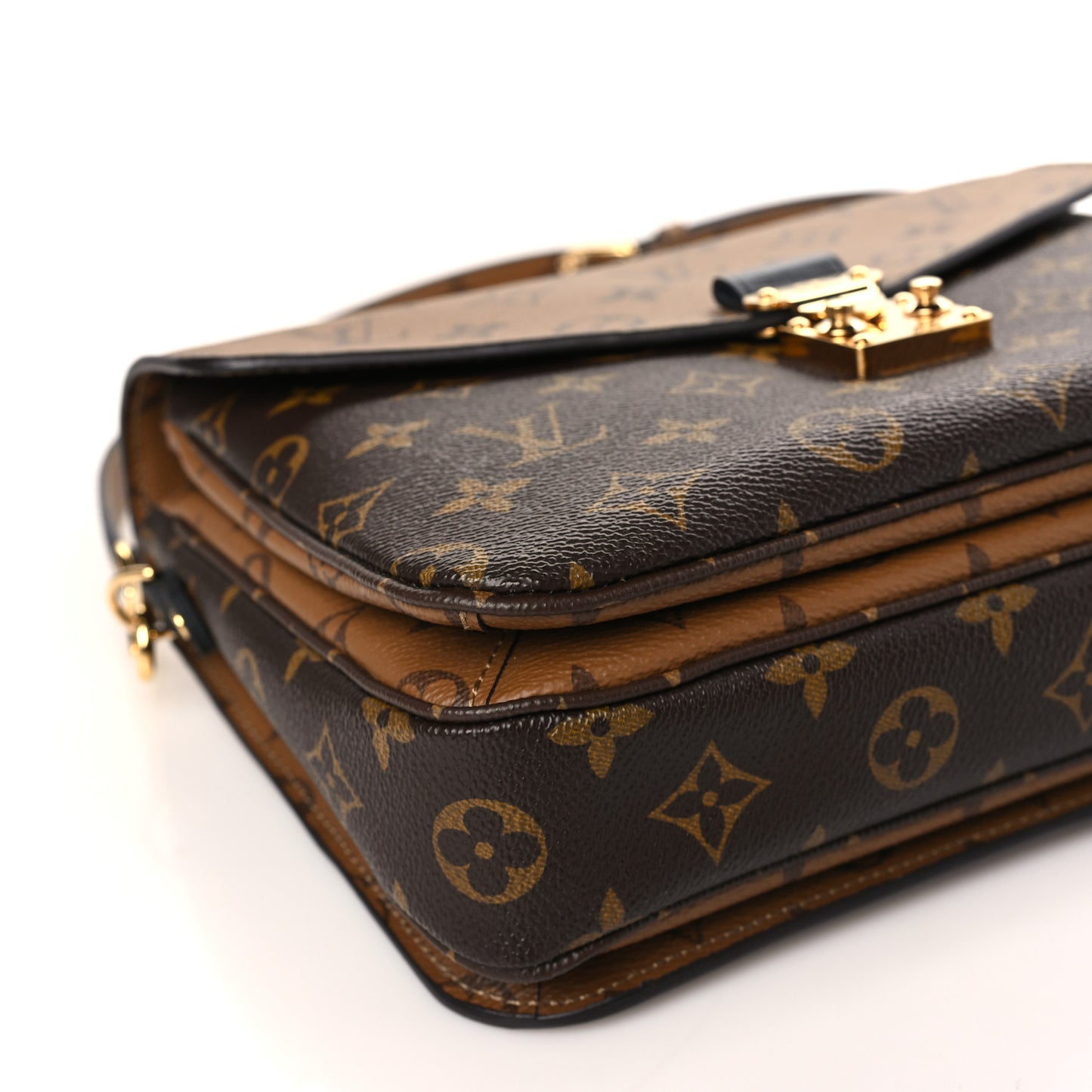 Reverse Monogram Pochette Metis