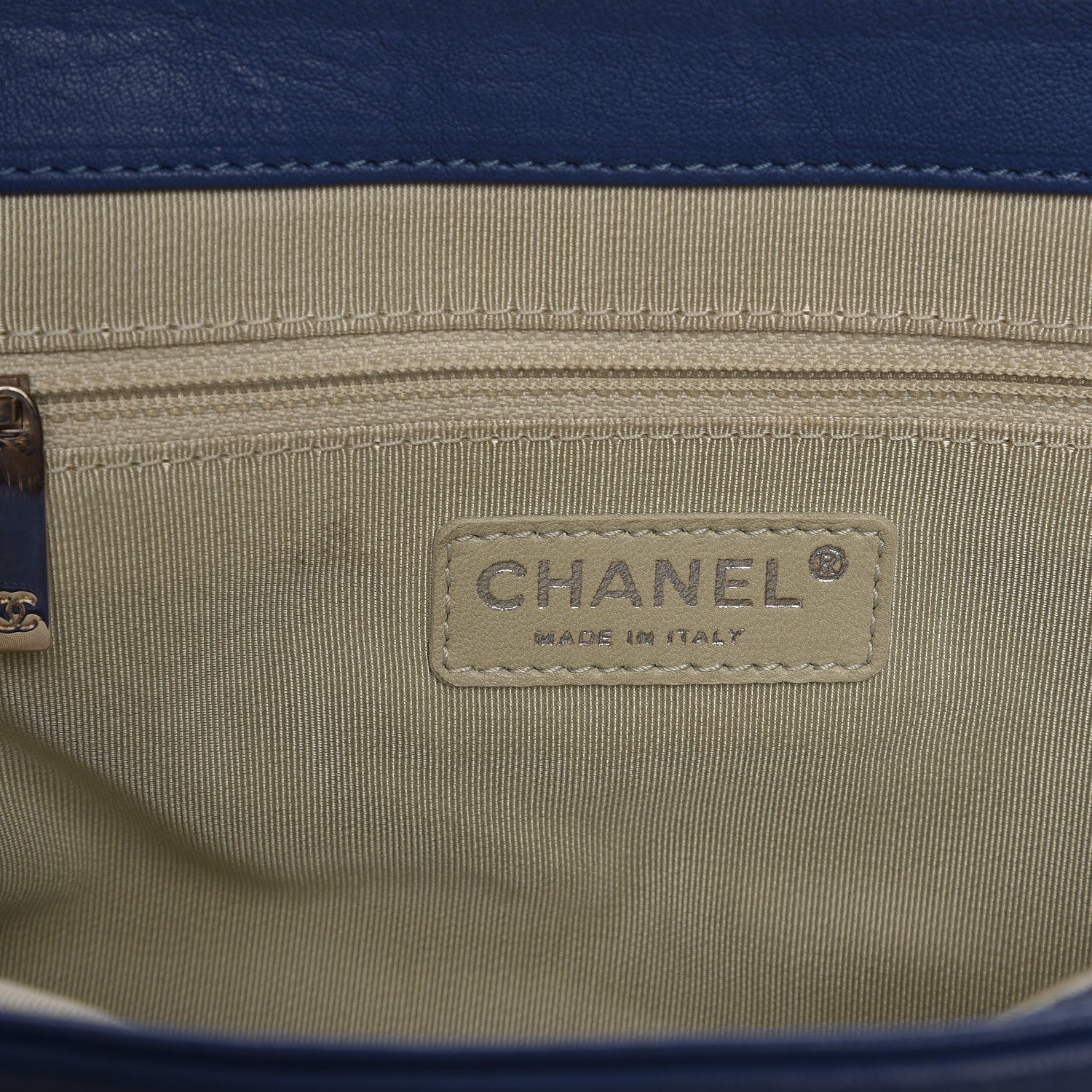 Chanel Washed Lambskin Chain Around Medium Messenger Blue 6 of 7