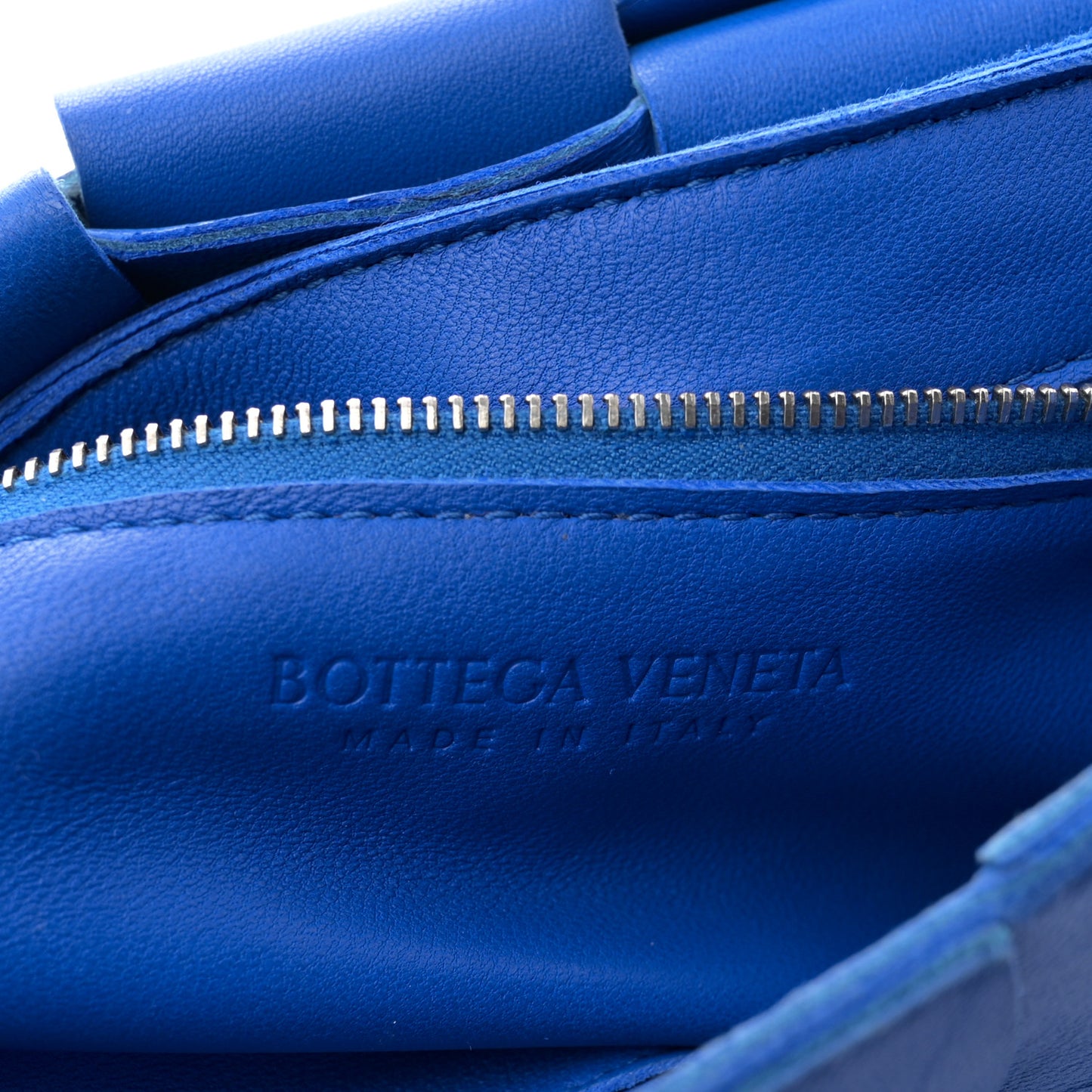 Lambskin Maxi Intrecciato Cassette Crossbody Bag Cobalt