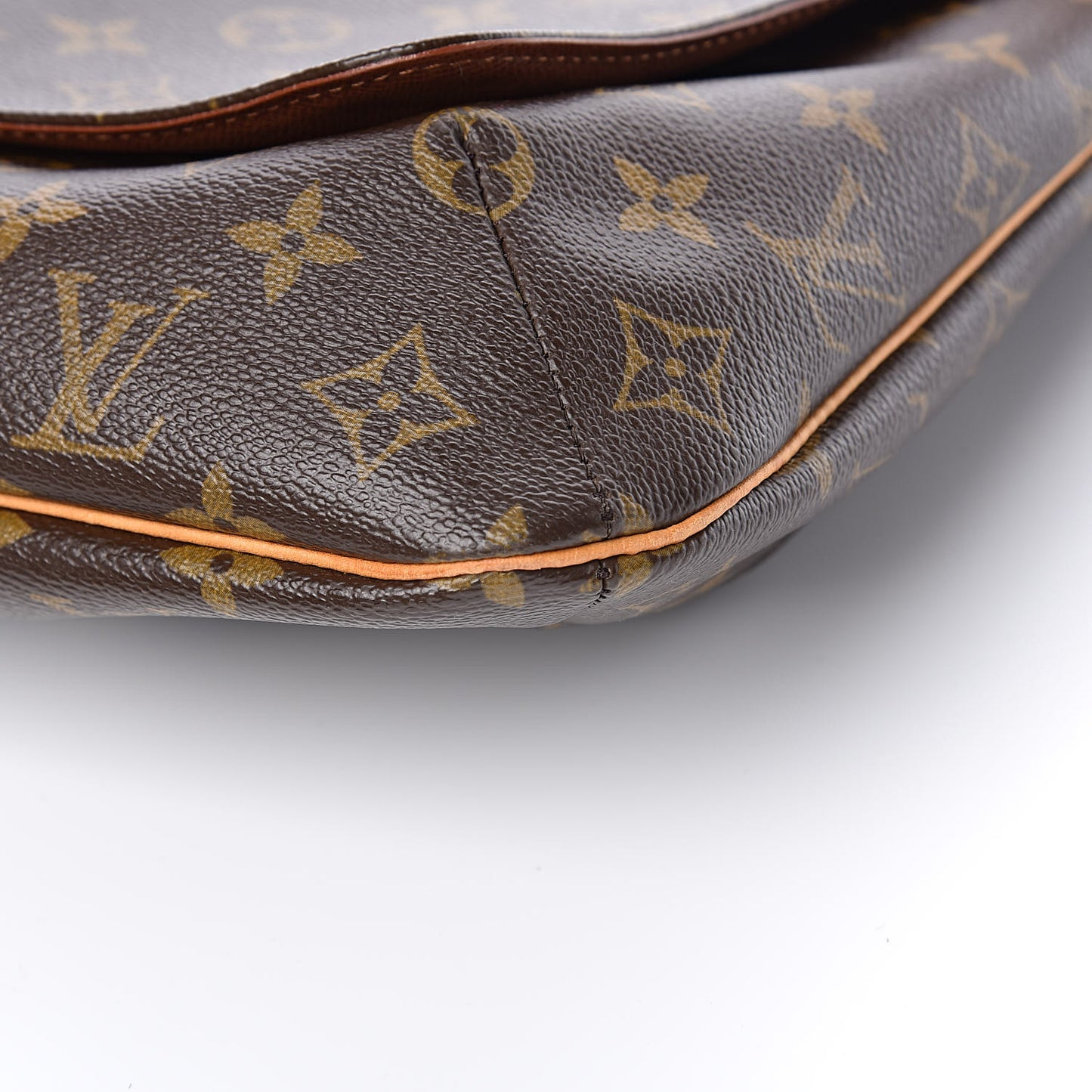 Monogram Musette GM