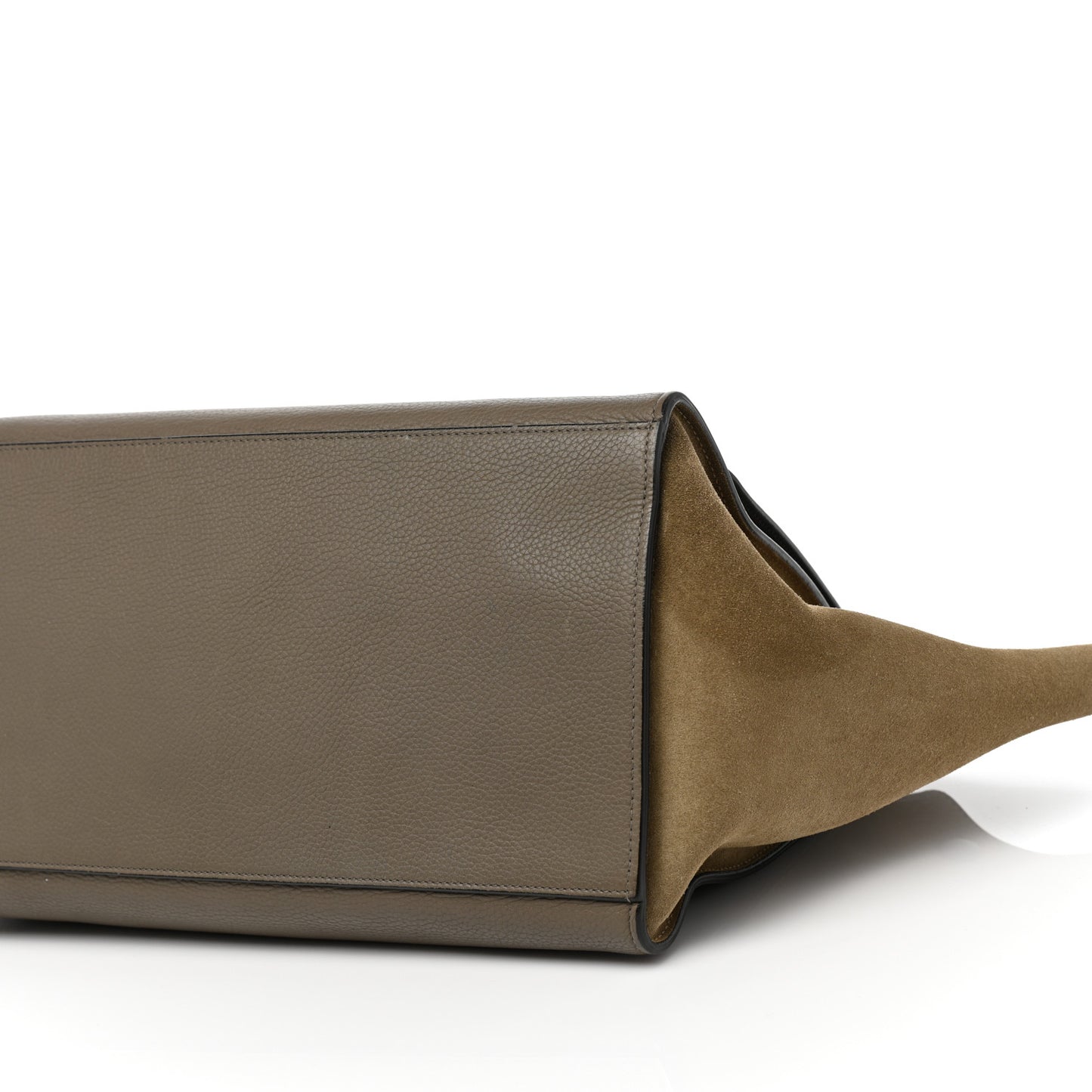 Drummed Calfskin Suede Medium Trapeze Souris