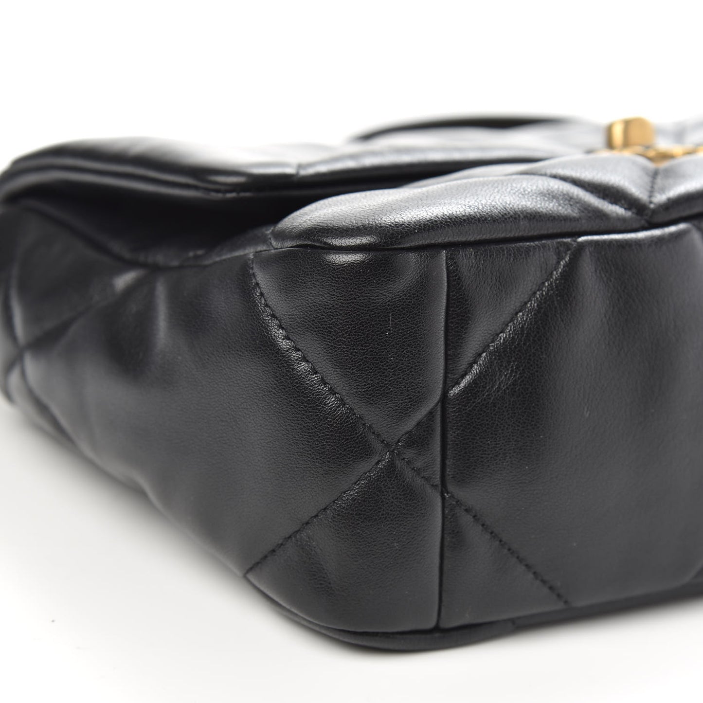Lambskin Quilted Medium Chanel 19 Flap Black