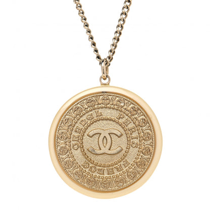 Chanel Medallion Chain Necklace Gold 4 of 4