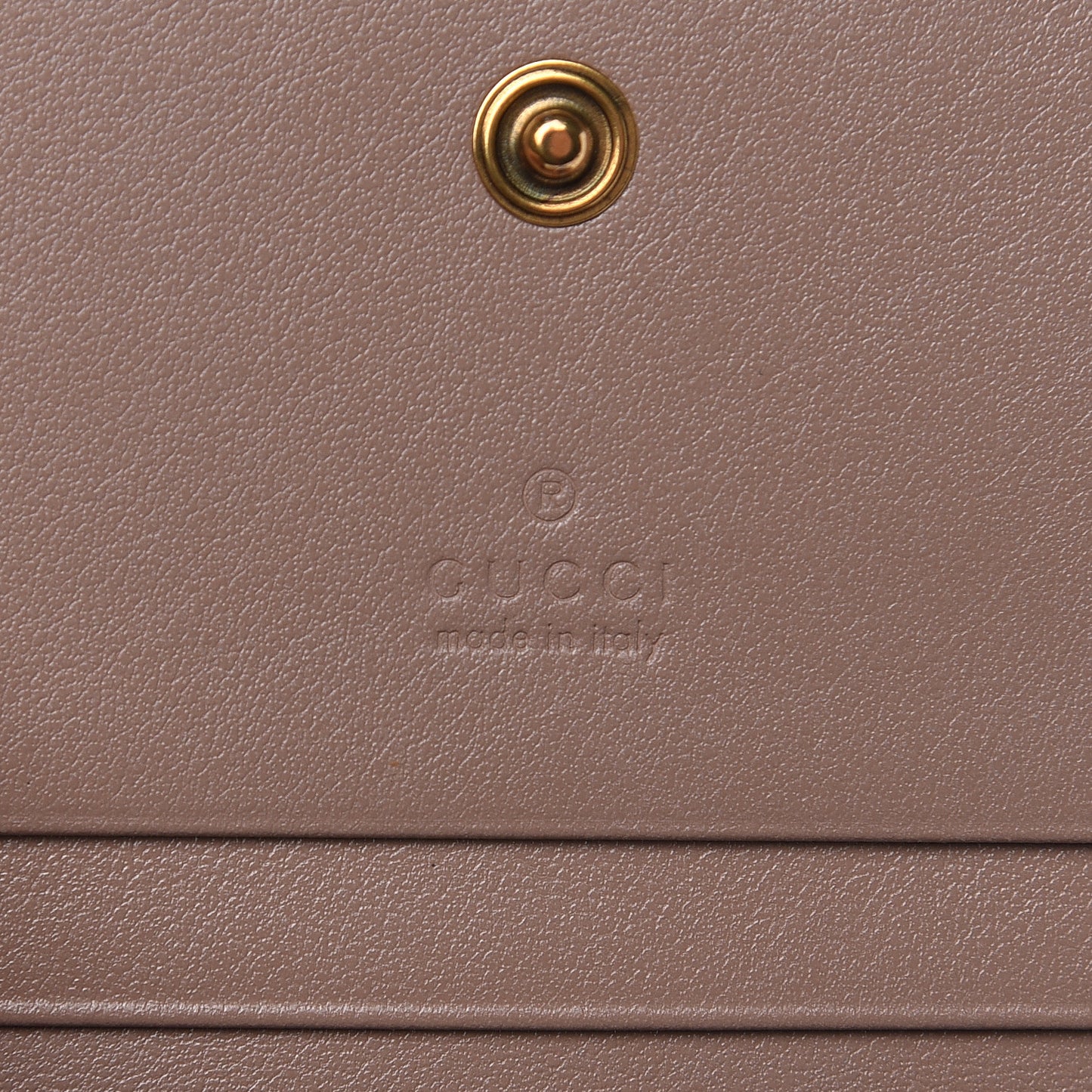 Calfskin Matelasse GG Marmont Card Case Wallet Porcelain Rose