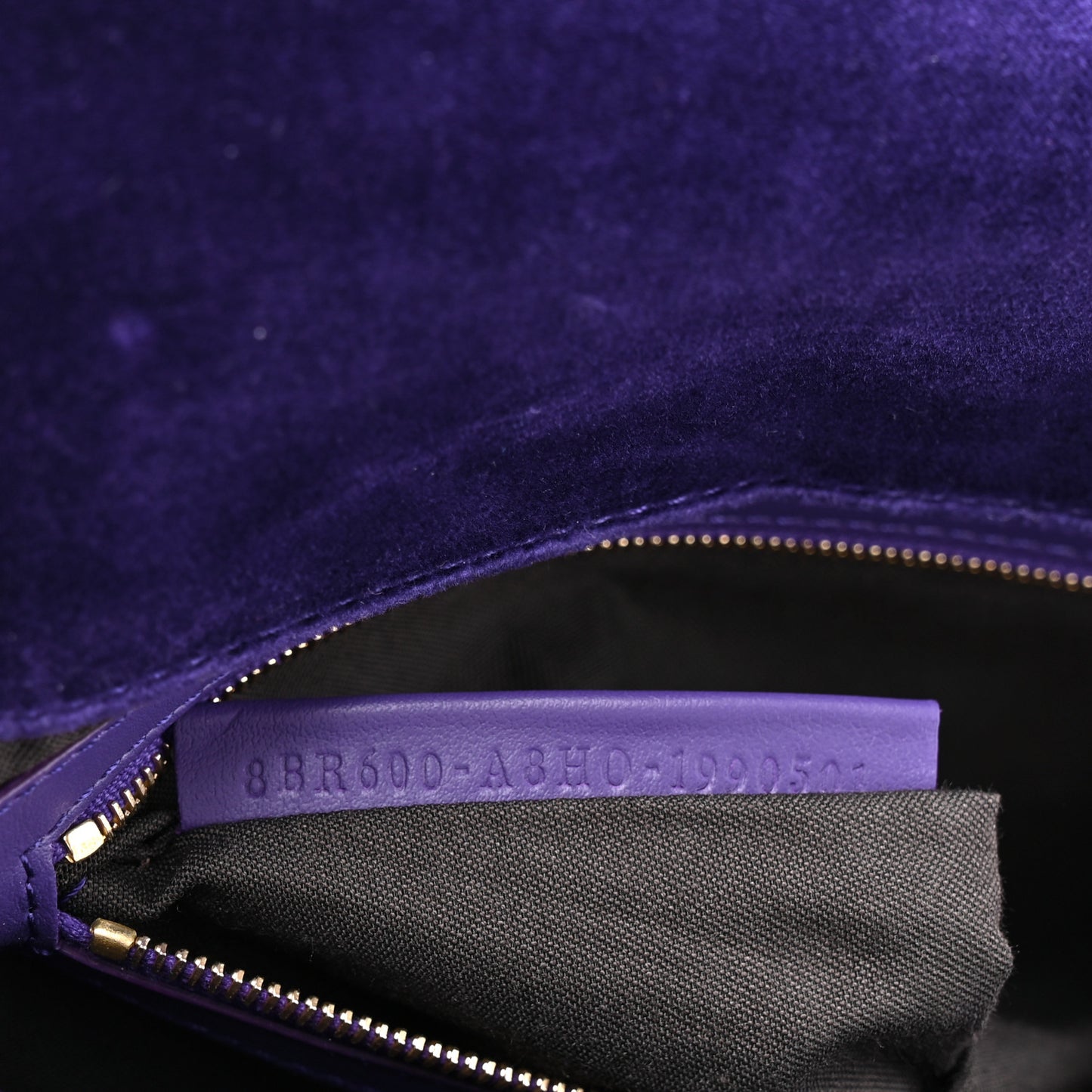Velvet FF Embossed Baguette Viola Plus