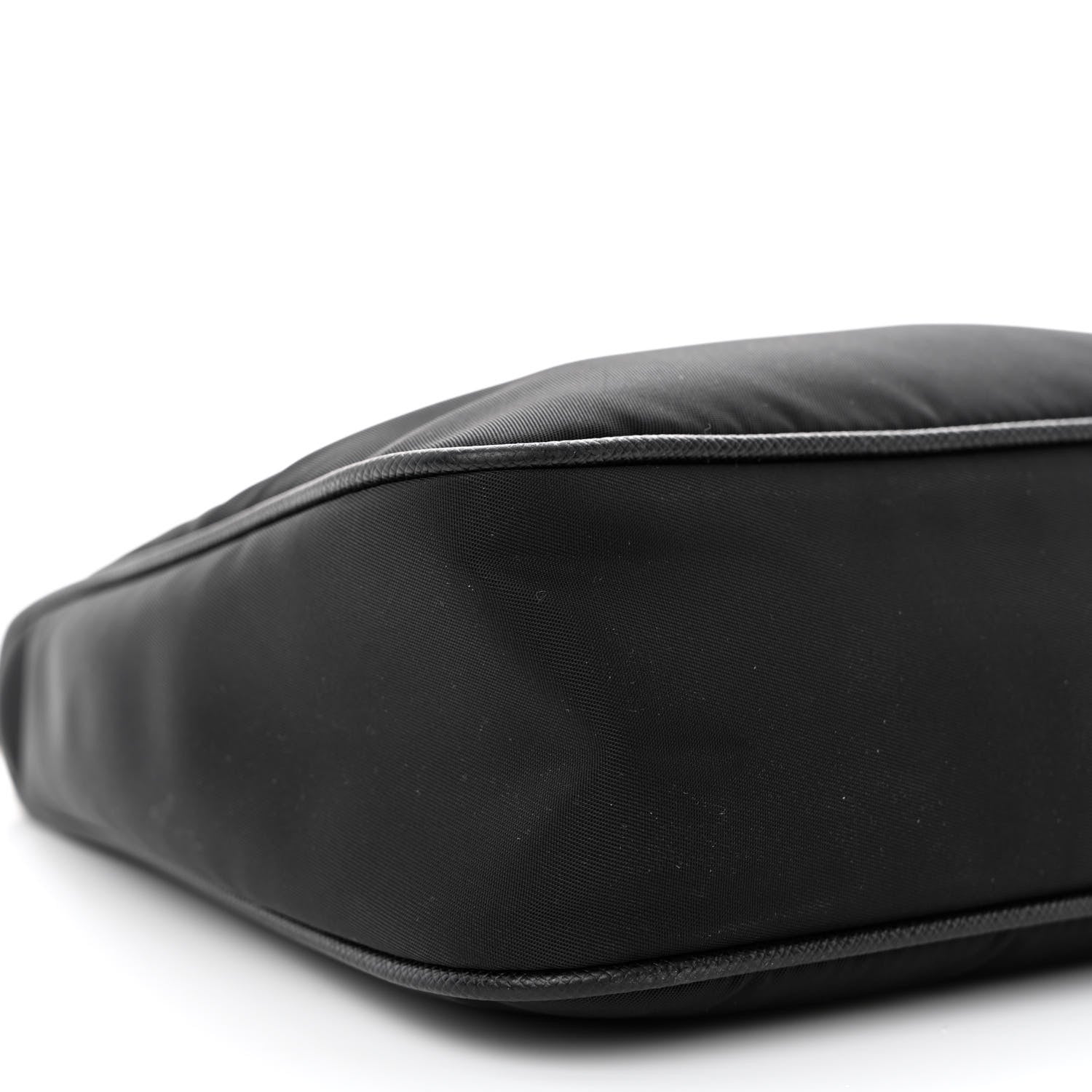 Prada Nylon Re-Edition 2005 Shoulder Bag Black 11 of 14
