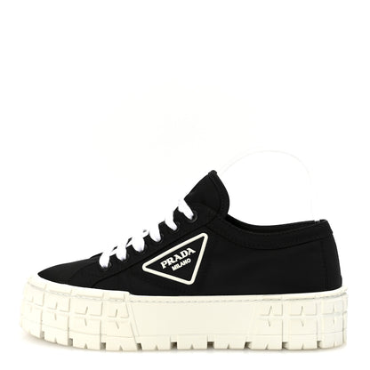 Prada Re-Nylon Gabardine Triangle Logo Double Wheel 50mm Sneakers 38.5 Black 1 of 8