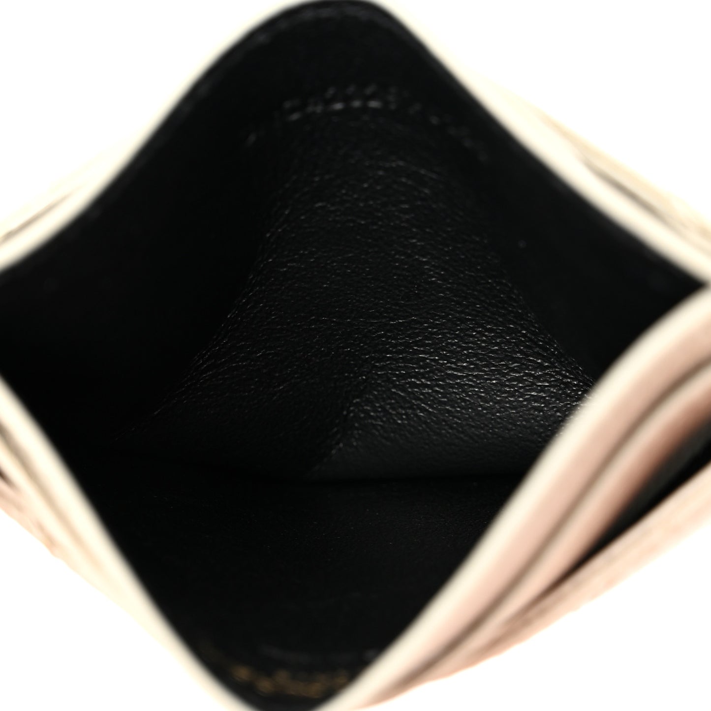 Grain De Poudre Matelasse Chevron Monogram Credit Card Case Crema Soft