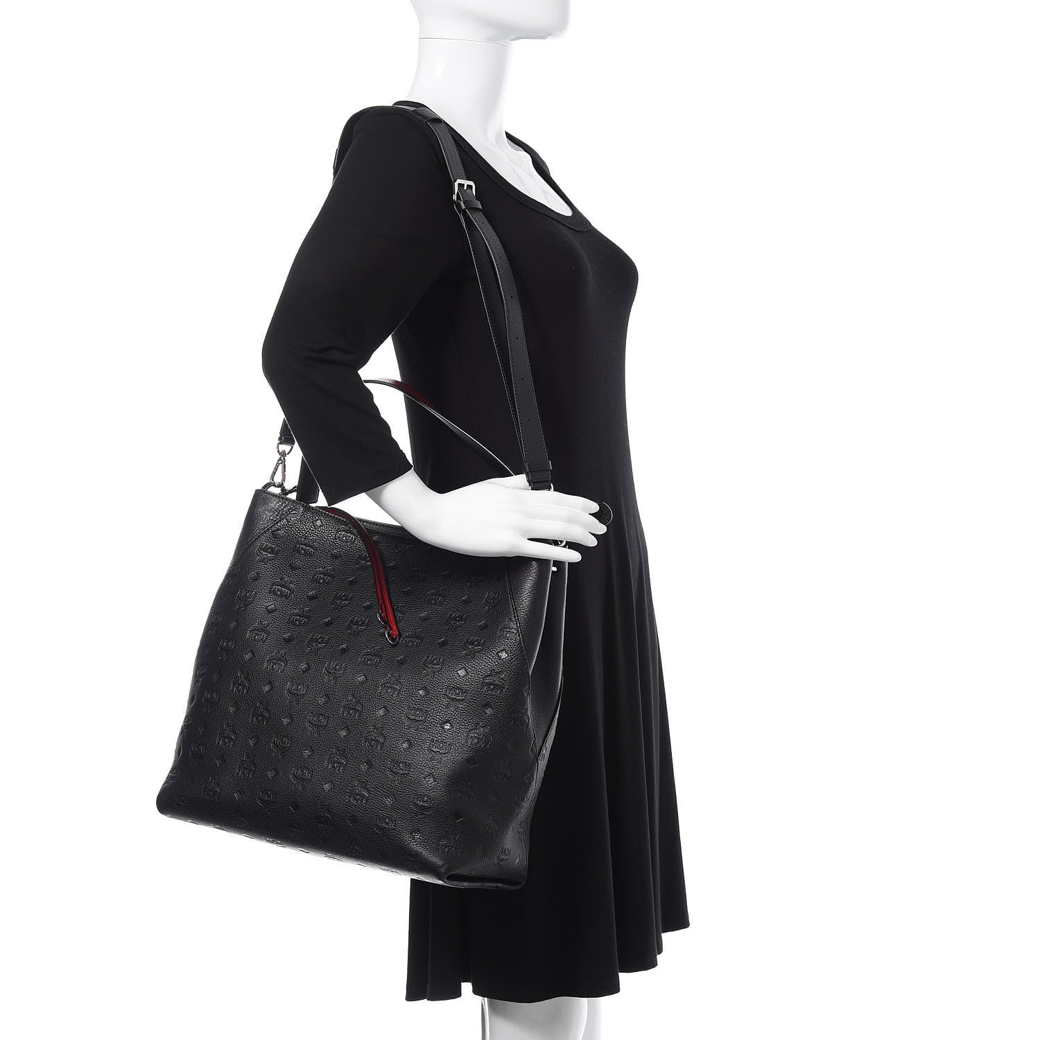 MCM Calfskin Ottomar Large Klara Hobo Black 2 of 9