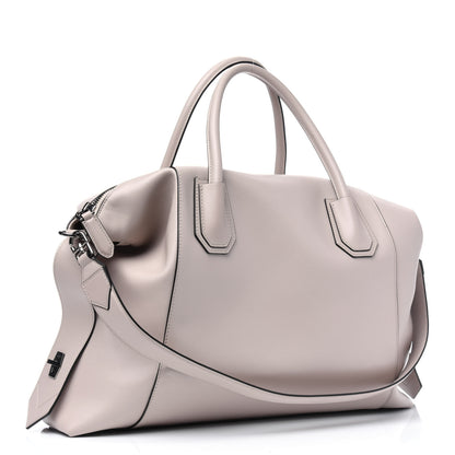 Givenchy Smooth Calfskin Medium Soft Antigona Dune 3 of 14