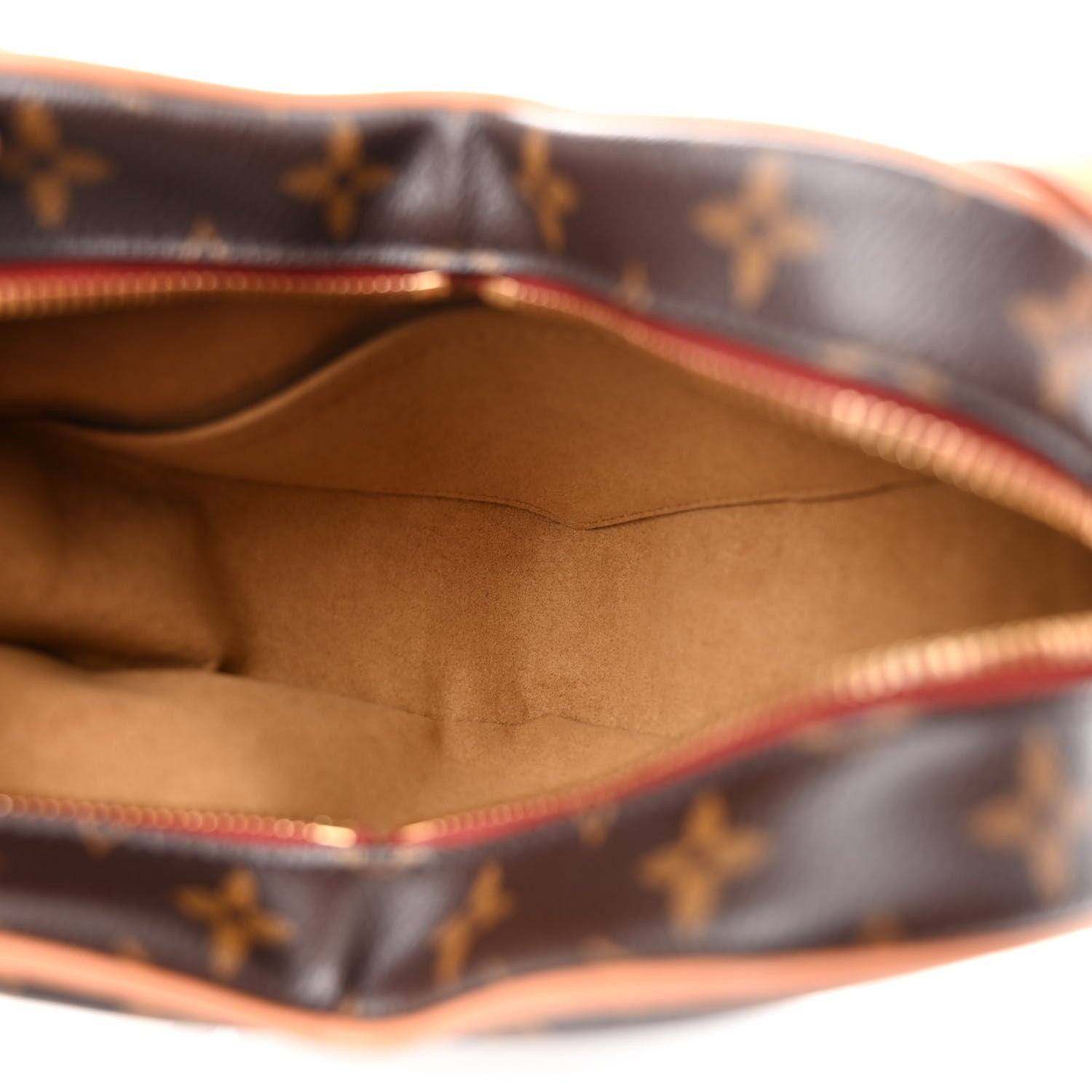 Louis Vuitton Monogram Game On Coeur 5 of 10