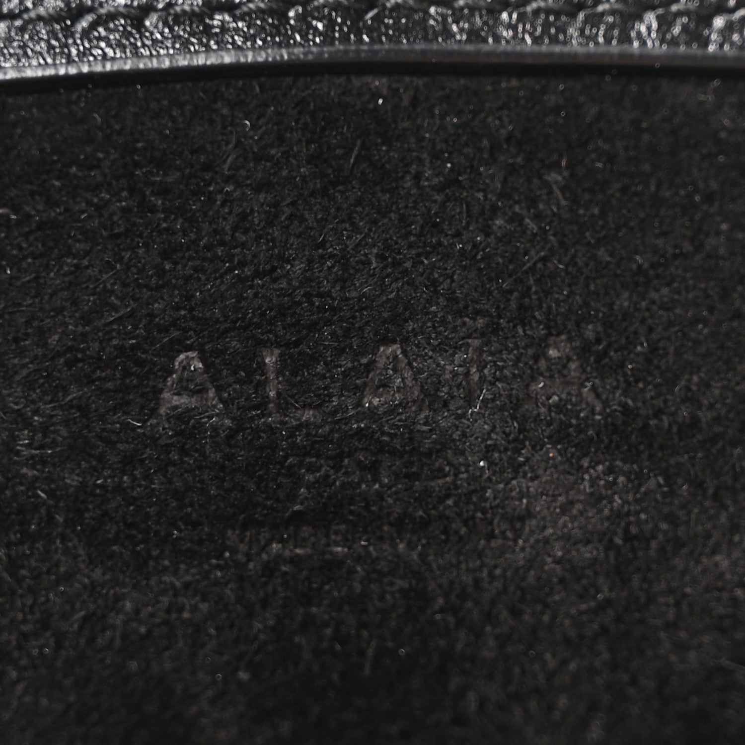 Alaia Calfskin Small Le Click East West Bag Black 6 of 9