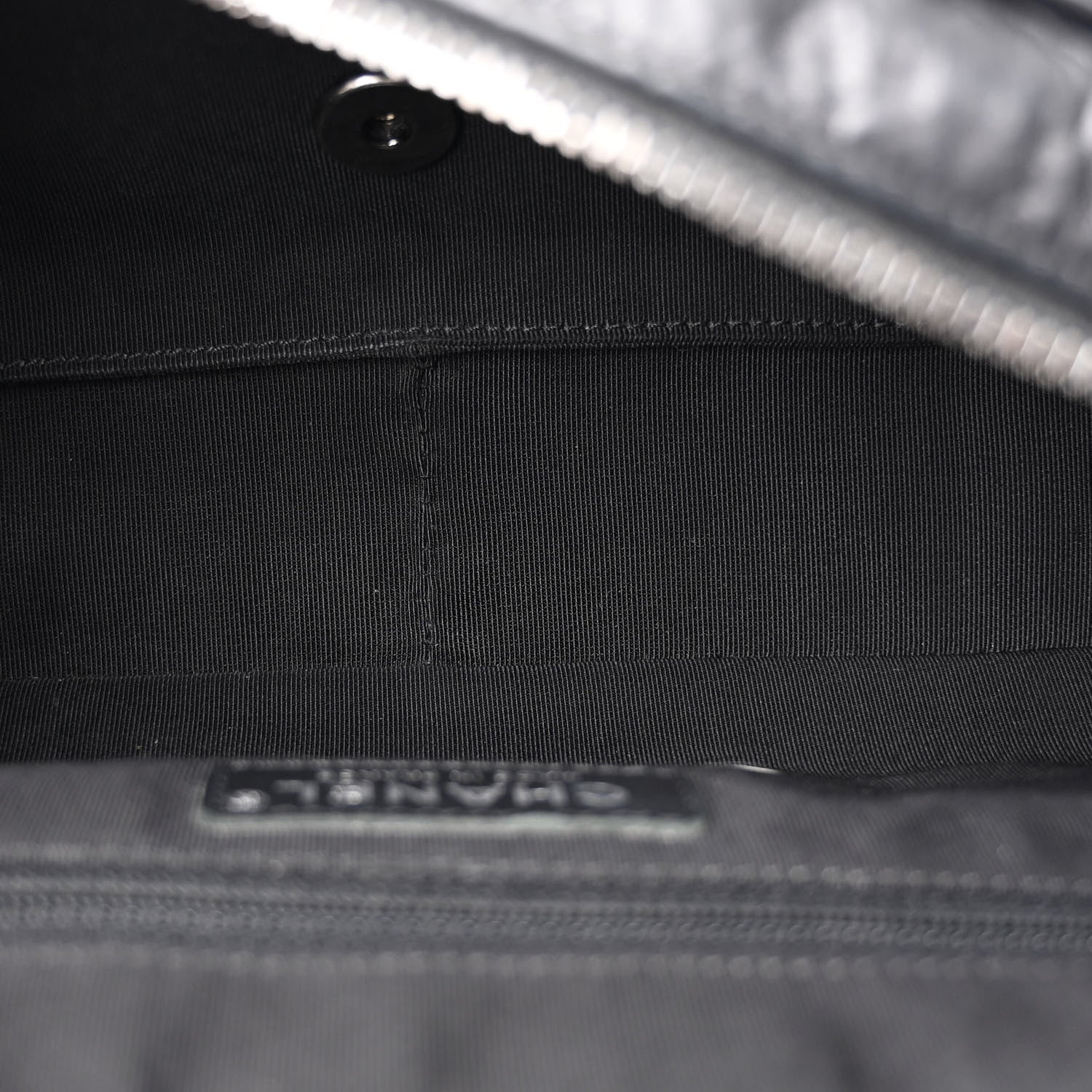 Chanel Crumpled Calfskin Quilted Medium Casual Rock Flap Black 5 of 12