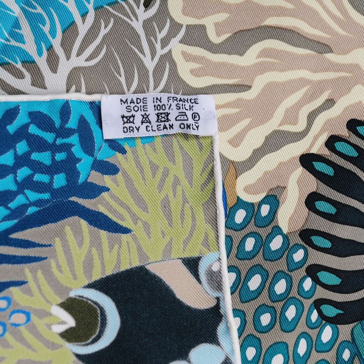 Hermes Silk Under The Waves Scarf 90 Bleu Lagon Beige Vert 6 of 6